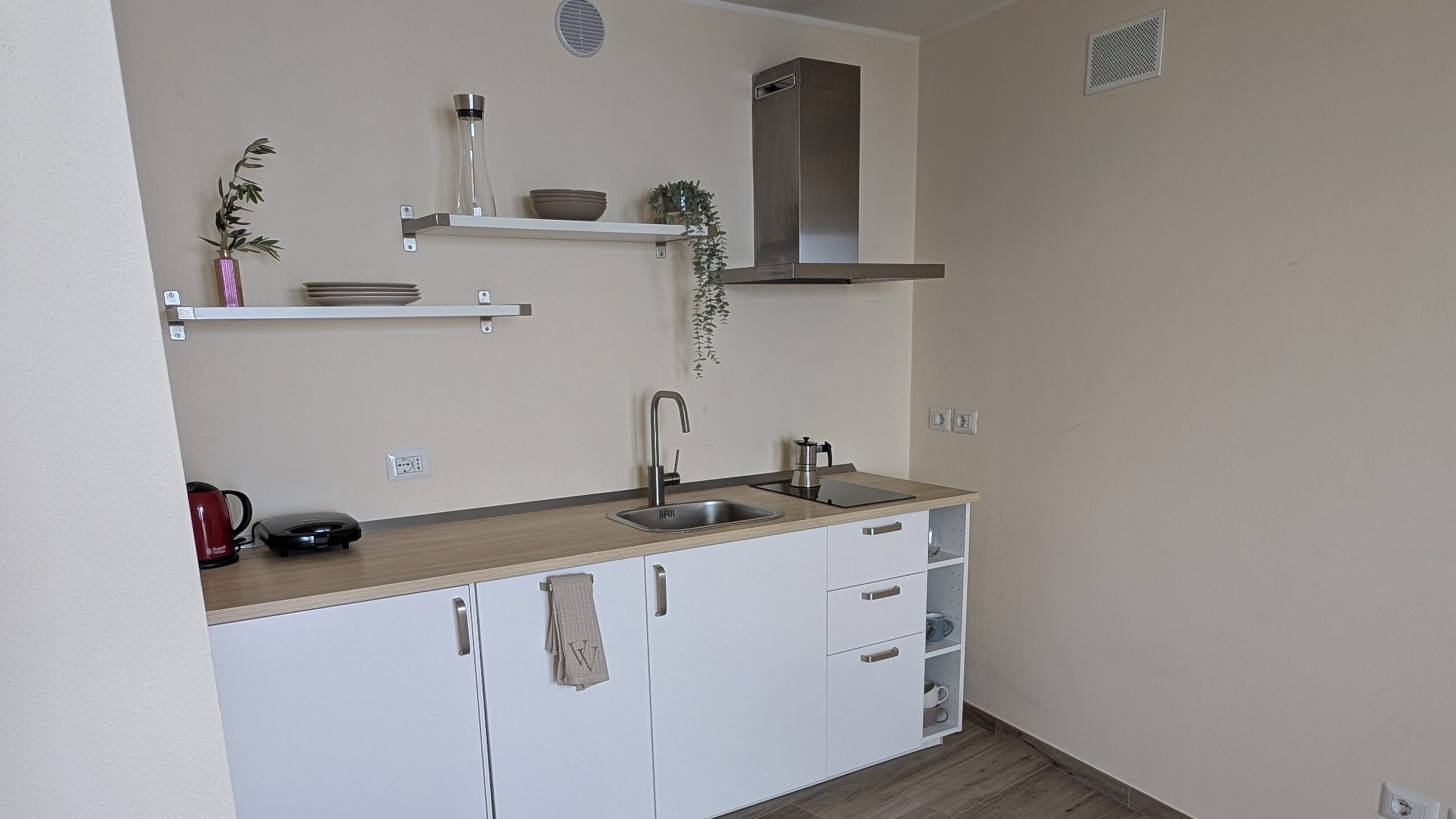 Home pxl 20251004 130720828